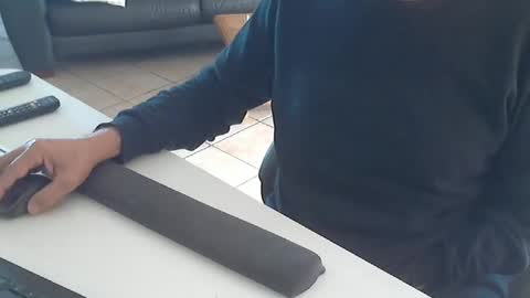 Snapshot of cargo69 chatting on November 23, 12:27 pm cargo69 online show from November 23, 12:27 pm