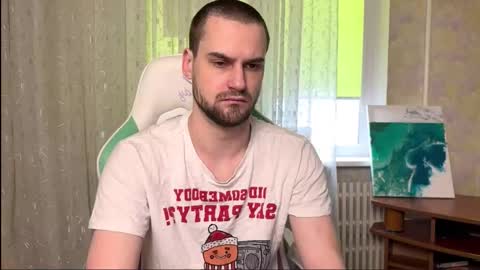 Snapshot of cari_2you chatting on February 14, 8:00 am Cari online show from February 14, 8:00 am