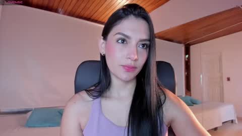 Snapshot of carina_rossi chatting on February 17, 12:16 pm Carina online show from February 17, 12:16 pm