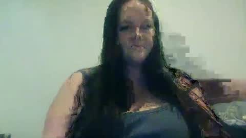 Snapshot of carinabro10 chatting on October 1, 11:16 am carinabro10 online show from October 1, 11:16 am