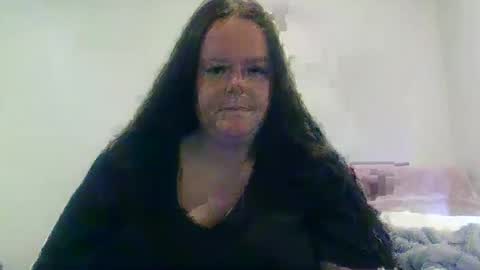 Snapshot of carinabro10 chatting on October 5, 5:06 am carinabro10 online show from October 5, 5:06 am