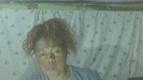 carinesexy69 online show from November 13, 12:15 pm