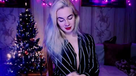 Carin online show from January 10, 3:08 am