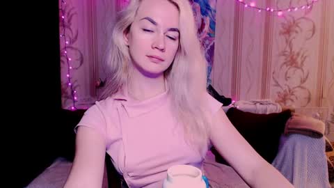 Carin online show from May 21, 5:58 am