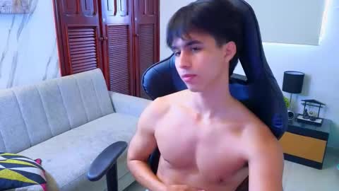 carl_dixon online show from March 11, 7:53 pm