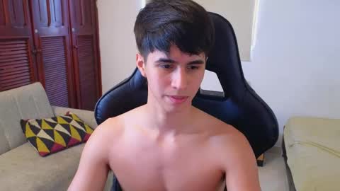 carl_dixon online show from May 8, 4:01 pm