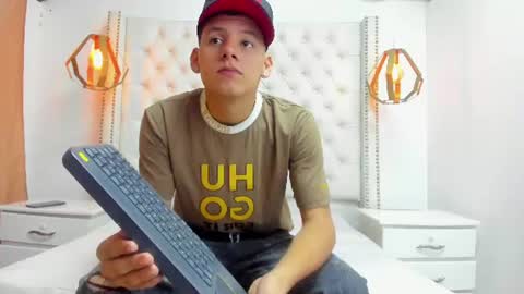 CARL online show from June 9, 12:50 pm