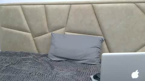 sexy online show from July 3, 9:32 pm