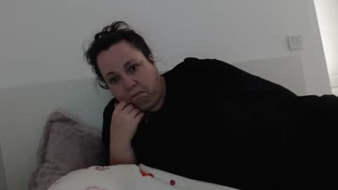 Carlaruth online show from January 5, 5:27 pm