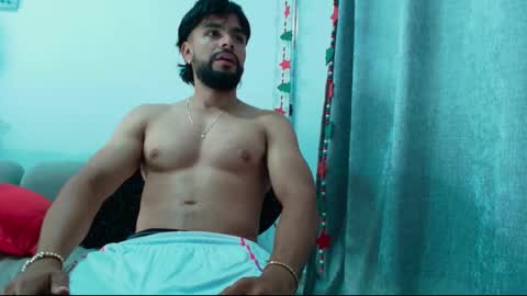 Snapshot of carlbadams96 chatting on December 19, 12:50 am sebasfit online show from December 19, 12:50 am