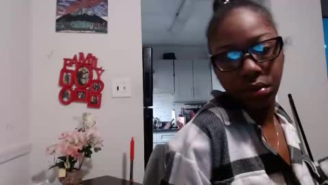 Carlie online show from March 6, 5:48 am