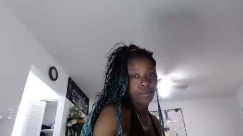 Carlie online show from May 9, 10:09 am