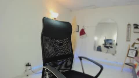 master online show from December 14, 12:32 pm