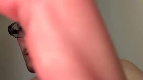 Snapshot of carlocockking chatting on April 9, 8:14 pm carlocockking online show from April 9, 8:14 pm