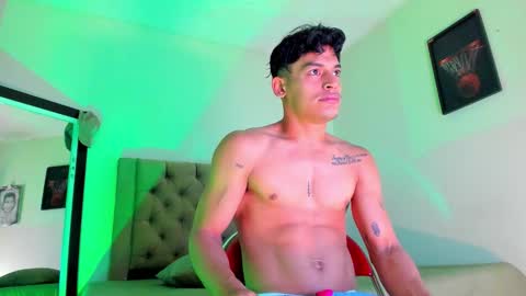 carloshero69 online show from December 3, 5:44 pm