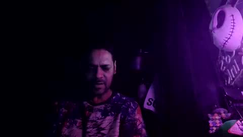 Snapshot of carloslove1972 chatting on March 24, 3:33 am carloslove1972 online show from March 24, 3:33 am