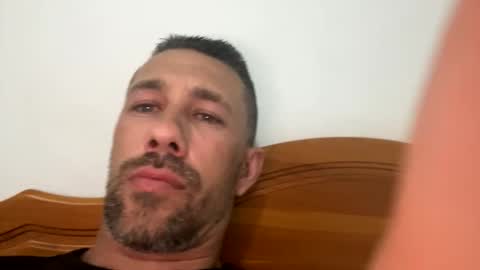 Snapshot of carlosrm440882 chatting on May 13, 11:33 pm carlosrm440882 online show from May 13, 11:33 pm