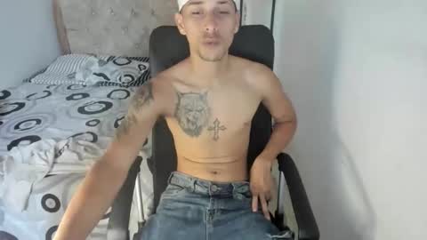 carlossmi01 online show from October 1, 1:39 pm