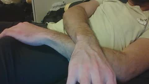 Snapshot of carloxxx24 chatting on December 3, 3:41 am DBX online show from December 3, 3:41 am
