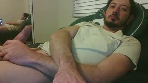 Snapshot of carloxxx24 chatting on December 8, 7:15 am DBX online show from December 8, 7:15 am