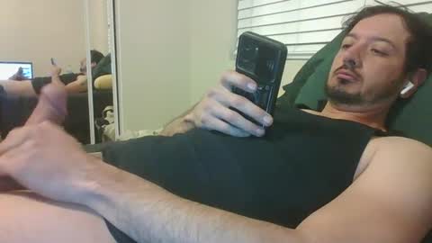 Snapshot of carloxxx24 chatting on December 17, 4:56 am DBX online show from December 17, 4:56 am