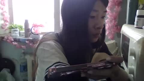 Snapshot of carlyjoy chatting on September 29, 7:35 am CarlyJoy online show from September 29, 7:35 am