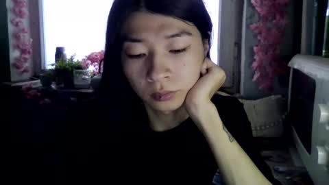 Snapshot of carlyjoy chatting on October 28, 10:30 am CarlyJoy online show from October 28, 10:30 am