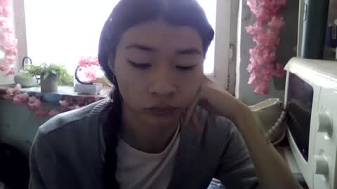 CarlyJoy online show from November 6, 7:42 am