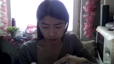 CarlyJoy online show from November 29, 10:07 am