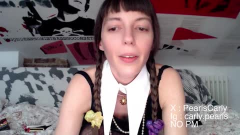 Snapshot of carlypearls chatting on March 25, 5:35 am Carly Pearls online show from March 25, 5:35 am