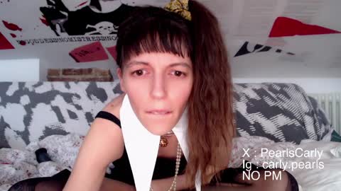 Snapshot of carlypearls chatting on March 27, 6:30 am Carly Pearls online show from March 27, 6:30 am