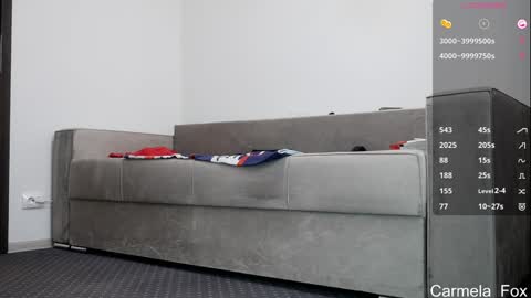 Snapshot of carmela_fox chatting on January 17, 7:35 am Carmela online show from January 17, 7:35 am