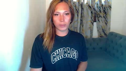 Snapshot of carmella_romance chatting on January 15, 4:28 am Carmella online show from January 15, 4:28 am