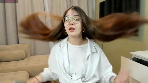 Snapshot of carmellasavina chatting on April 5, 7:22 pm Alice online show from April 5, 7:22 pm