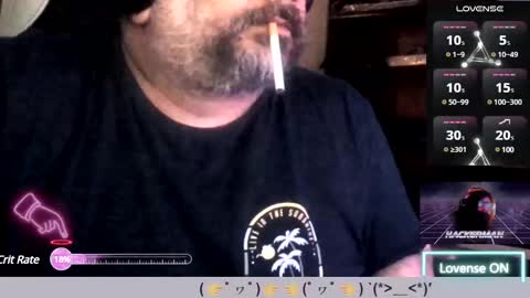 Snapshot of carmelo_devitto chatting on February 13, 9:09 am soy Batman online show from February 13, 9:09 am
