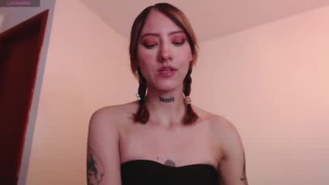 Snapshot of carmennrusso chatting on January 29, 7:11 pm carmennrusso online show from January 29, 7:11 pm