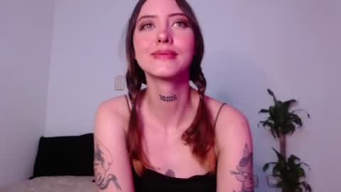 Snapshot of carmennrusso chatting on November 28, 2:36 am carmennrusso online show from November 28, 2:36 am