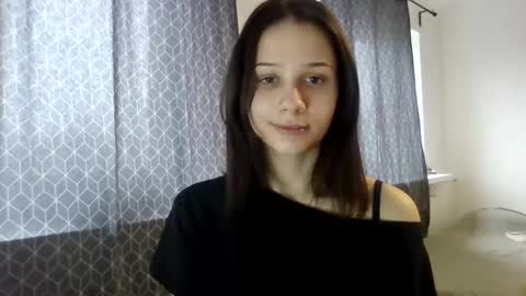 CarmenxAmore online show from December 18, 10:32 am