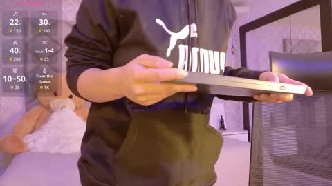 caro_adams1 online show from February 10, 11:03 am