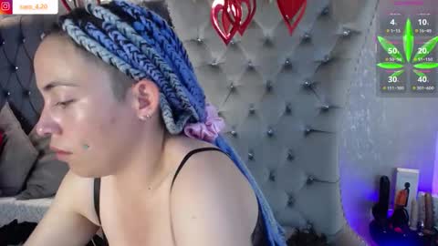 Caro Fisher online show from February 13, 1:29 pm