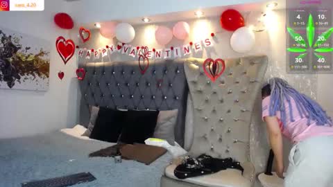 Caro Fisher online show from February 15, 12:58 pm