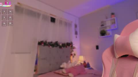 Snapshot of caro_sanchezz chatting on October 9, 11:41 am caro_sanchezz online show from October 9, 11:41 am