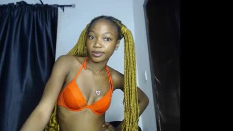 caroline online show from November 8, 4:45 am