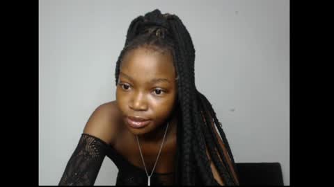 caroline online show from April 27, 3:59 am
