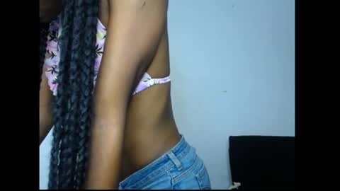 caroline online show from May 14, 3:57 am