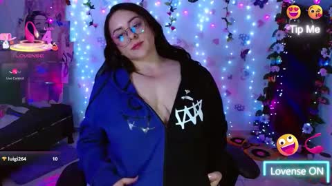 Snapshot of carol20_1994 chatting on February 20, 6:37 am Carolina online show from February 20, 6:37 am