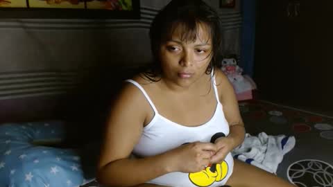 Snapshot of carol_lil1 chatting on March 10, 2:49 am carol_lil1 online show from March 10, 2:49 am