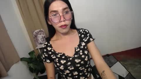 Carolina online show from January 12, 6:38 pm