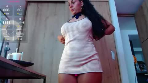 Snapshot of carolgoddess chatting on September 8, 9:25 pm Carol online show from September 8, 9:25 pm