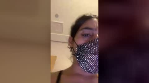 carolina82892 online show from June 18, 12:44 am
